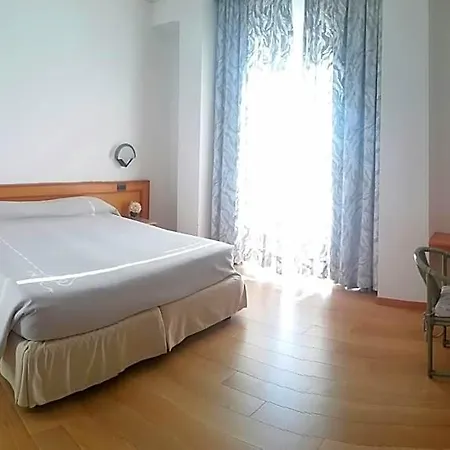 Excelsior 4*