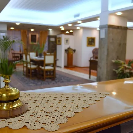 Excelsior Hotel 4*